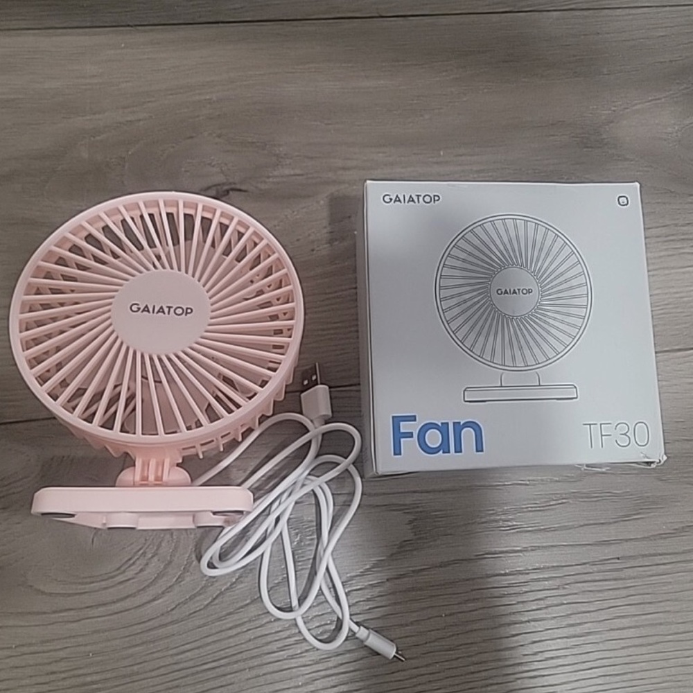 Gaiatop USB Desk Fan, Small But Powerful, Portable Quiet 3 Speeds Wind...